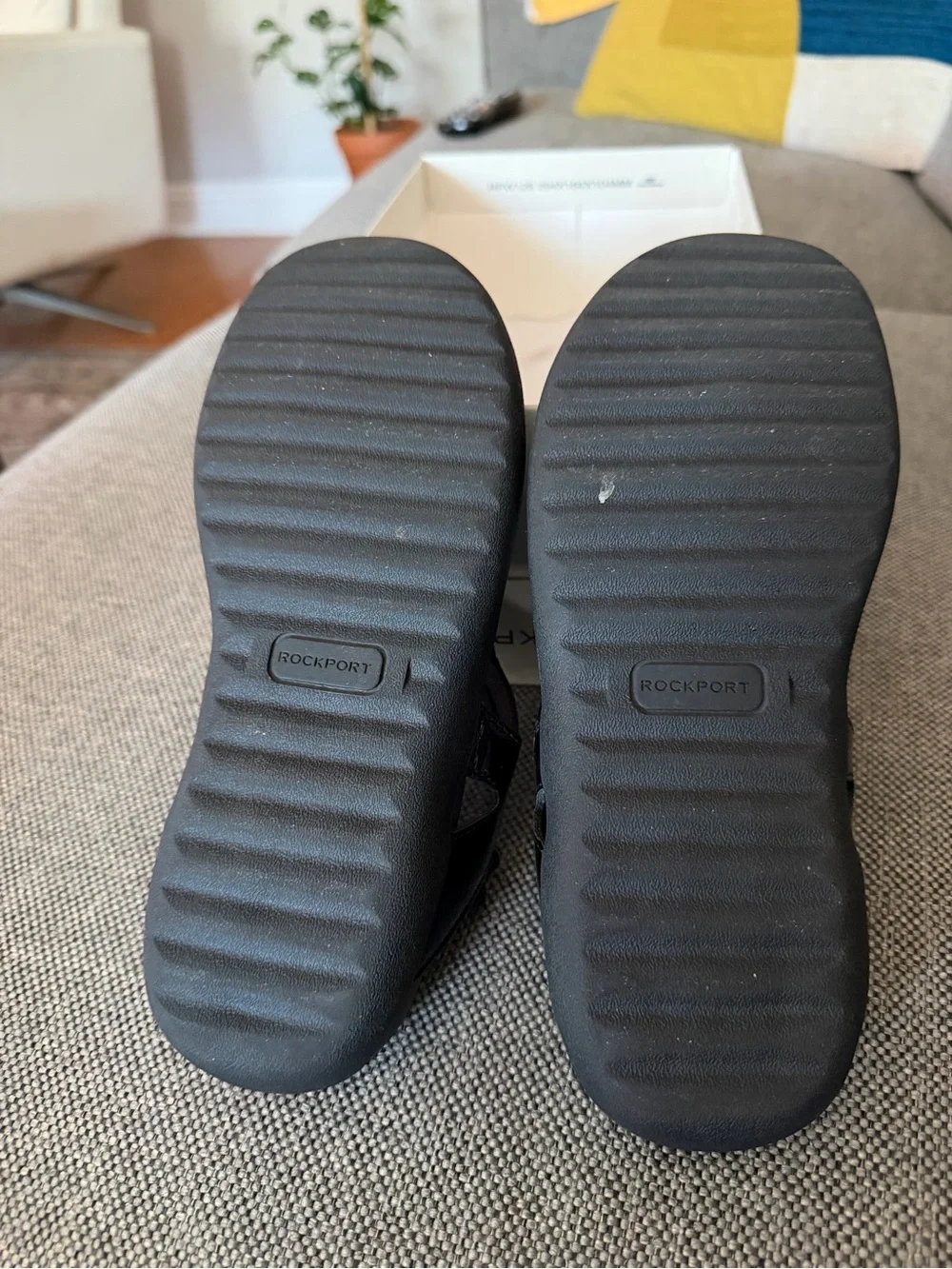 Rockport Black womans Ramona Flip Sandals